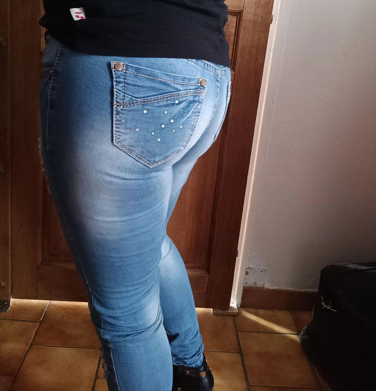 LD Style slim jeans with rhinestone holes - Size XS – photo 3